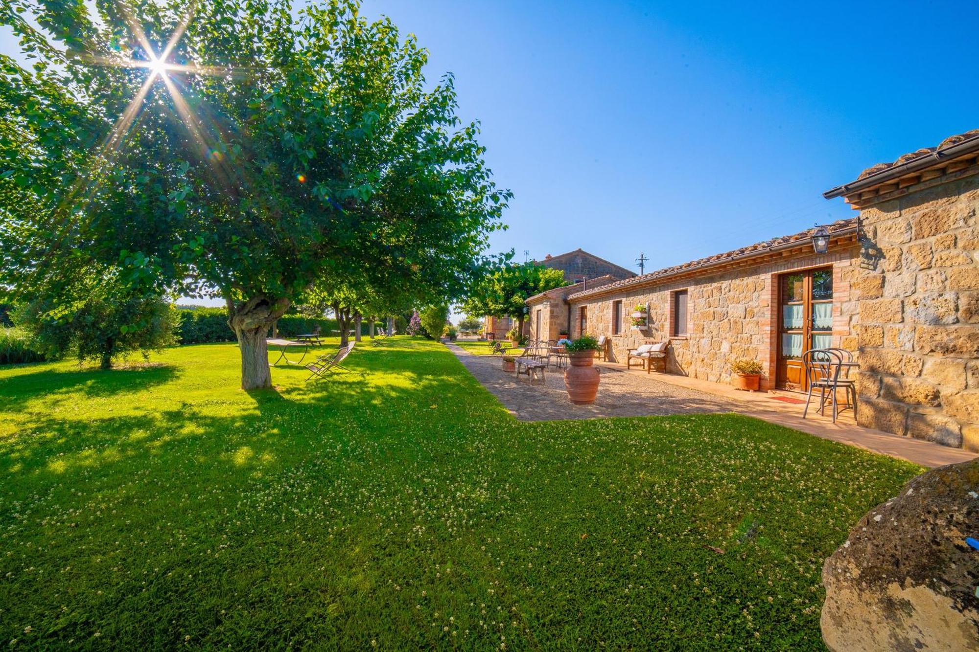 Agriturismo Palazzi Del Papa Pienza Buitenkant foto